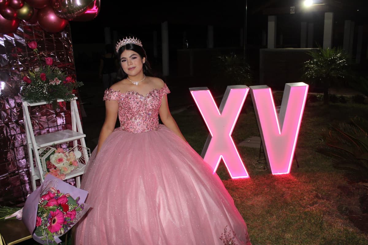 Celebración de los XV Años de Tania